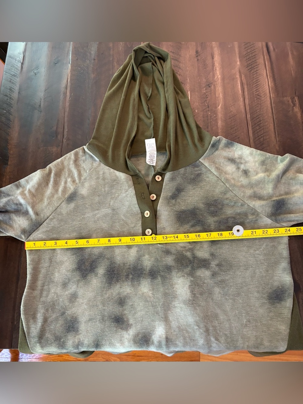 See In Love Olive Green Tie-Dye Hoodie Tunic - Picture 7 of 10